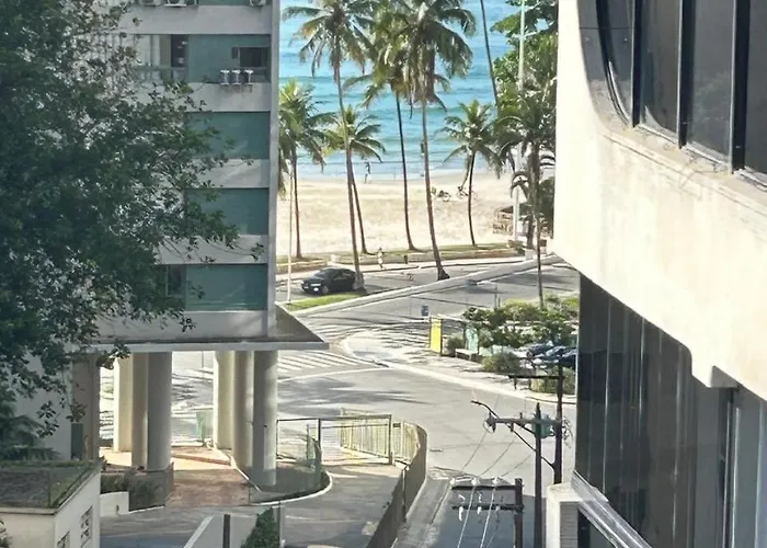 Apto Pitangueiras Enorme 150M2, 200M Da Praia, Vista, 2 Vagas Carro, Servico Praia, 3 Quartos Com Ar Condicionado E 3 Banheiros Guarujá